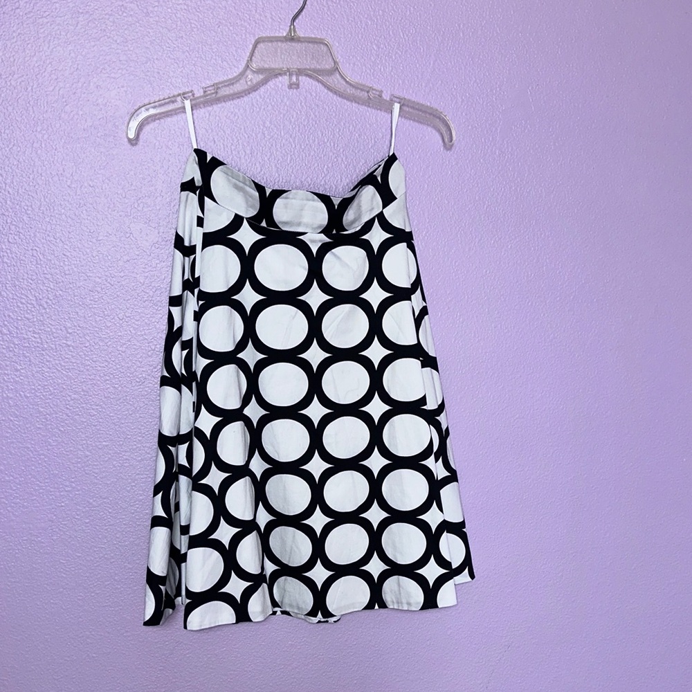 Amanda & Chelsea Monochrome Circle Skirt